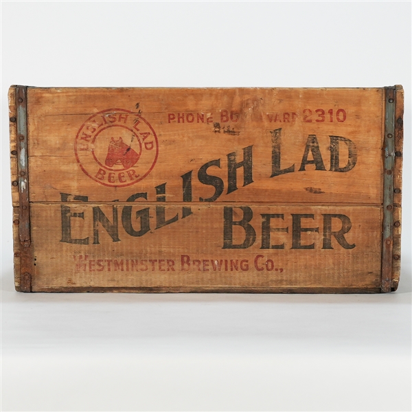 English Lad Beer 32 OZ Steinie Bottles Wooden Crate RARE